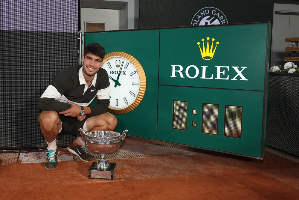 报导本身 报导本身