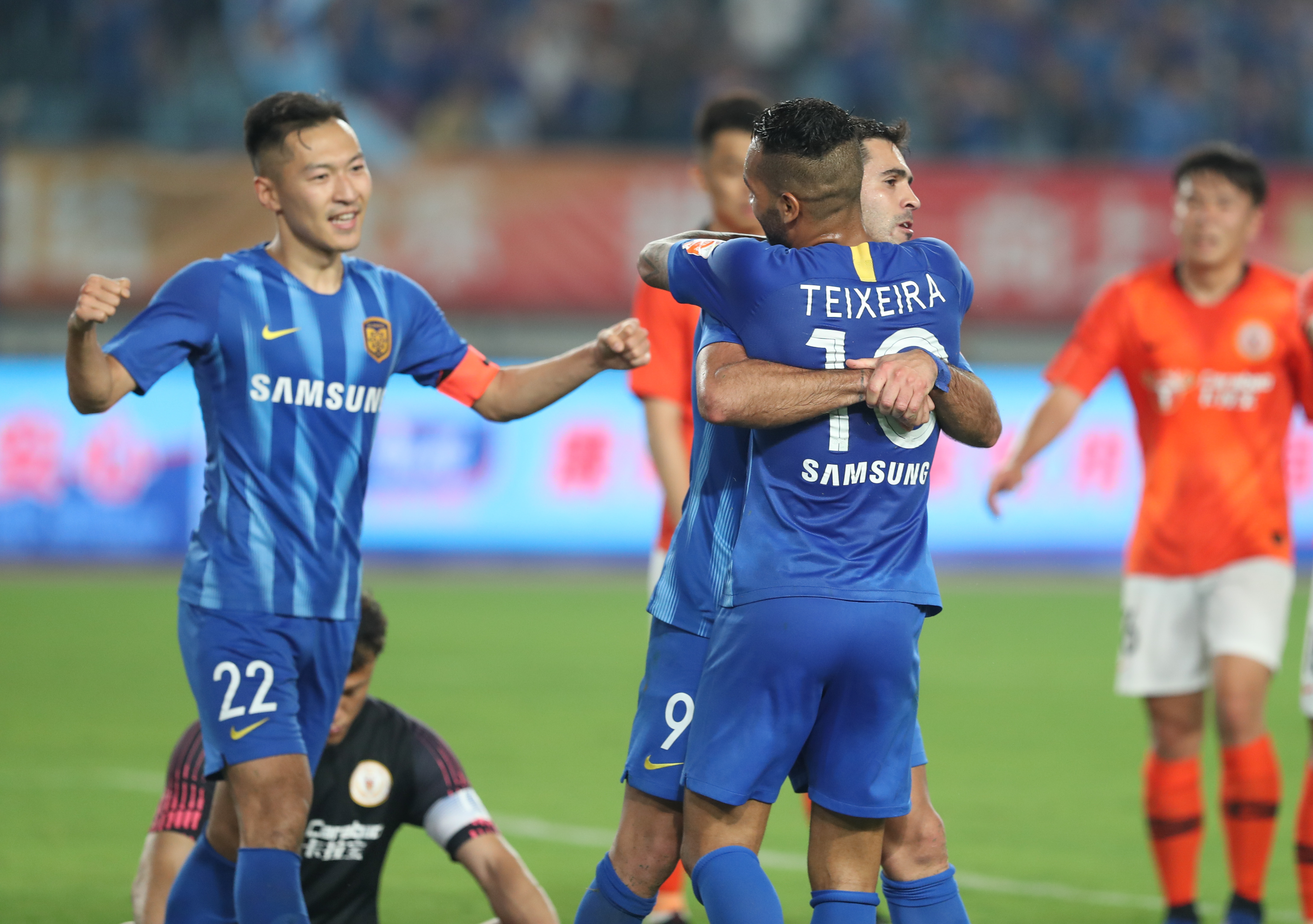 米兰落地一 米兰落地一