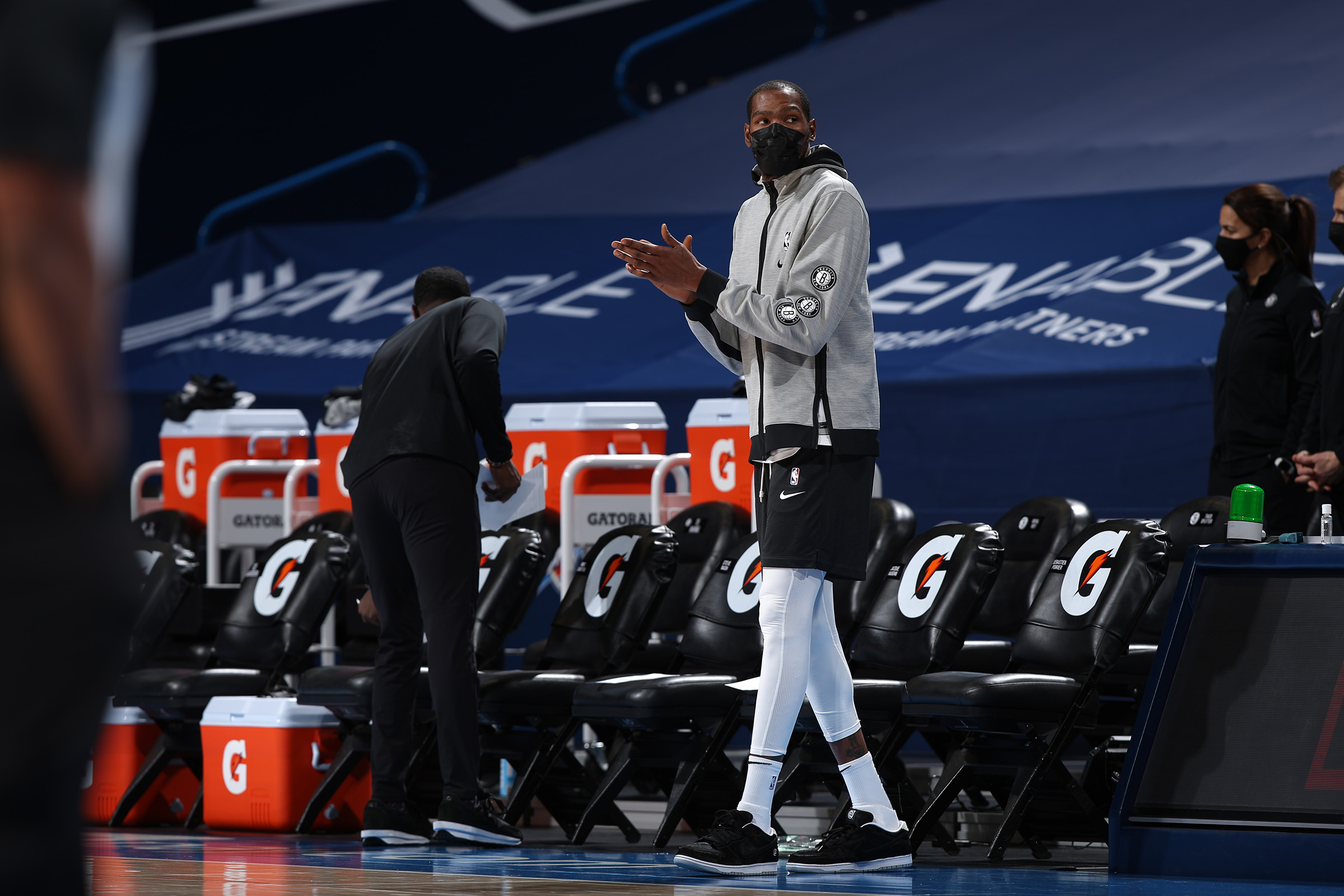 看见即认出 看见即认出